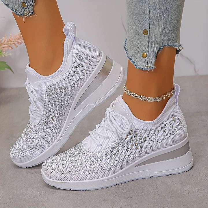 Bonnie - Orthopaedic Trainers