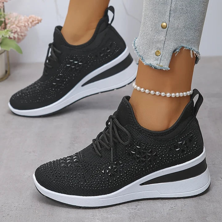 Bonnie - Orthopaedic Trainers