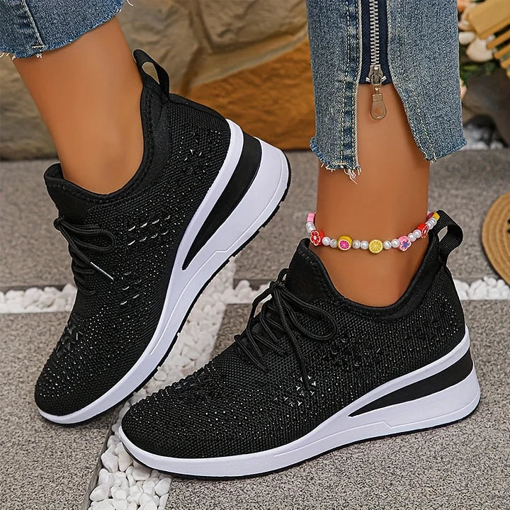 Bonnie - Orthopaedic Trainers