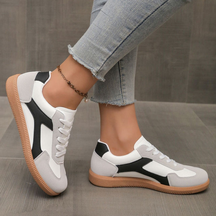 Naelle - Orthopaedic Trainers