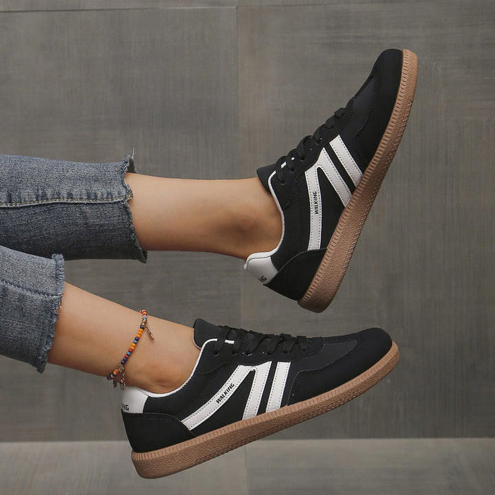 Deliza - Noorwood Orthopaedic trainers