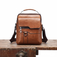 Alston Schlanke Crossbody Bag