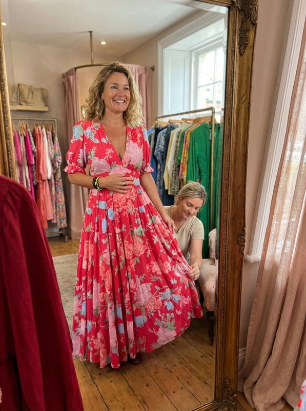 Minelda | Elegant Floral V-Neck Dress