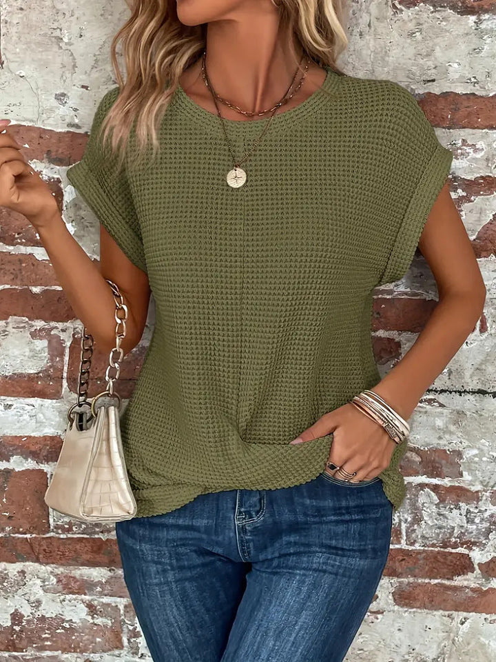 Sophie | Sweetheart Round Neck T-Shirt